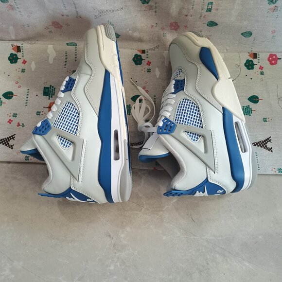 White And Blue Air Jordan AJ4 Sneakers - Picture 8 of 10